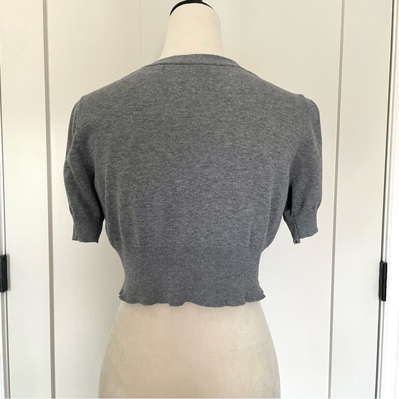 Mossimo-Grey Sweater Shrug Bolero with Buttons- Women’s XL - Picture 3 of 7